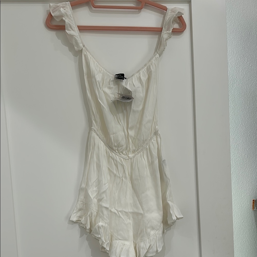Chic cute cover up Elegant White Ruffled Women's Romper